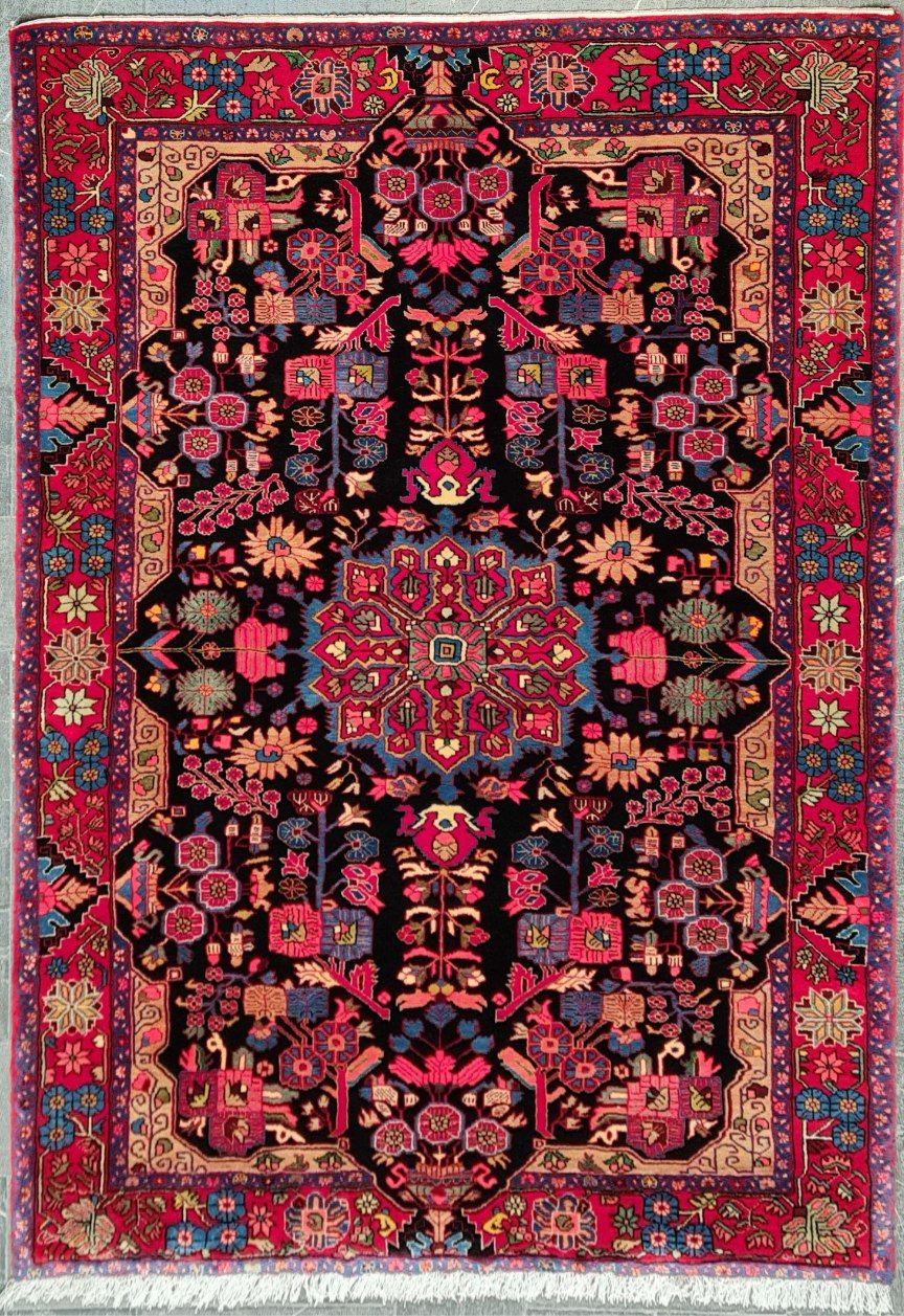 Newly Woven Nahavand Handwoven Carpet