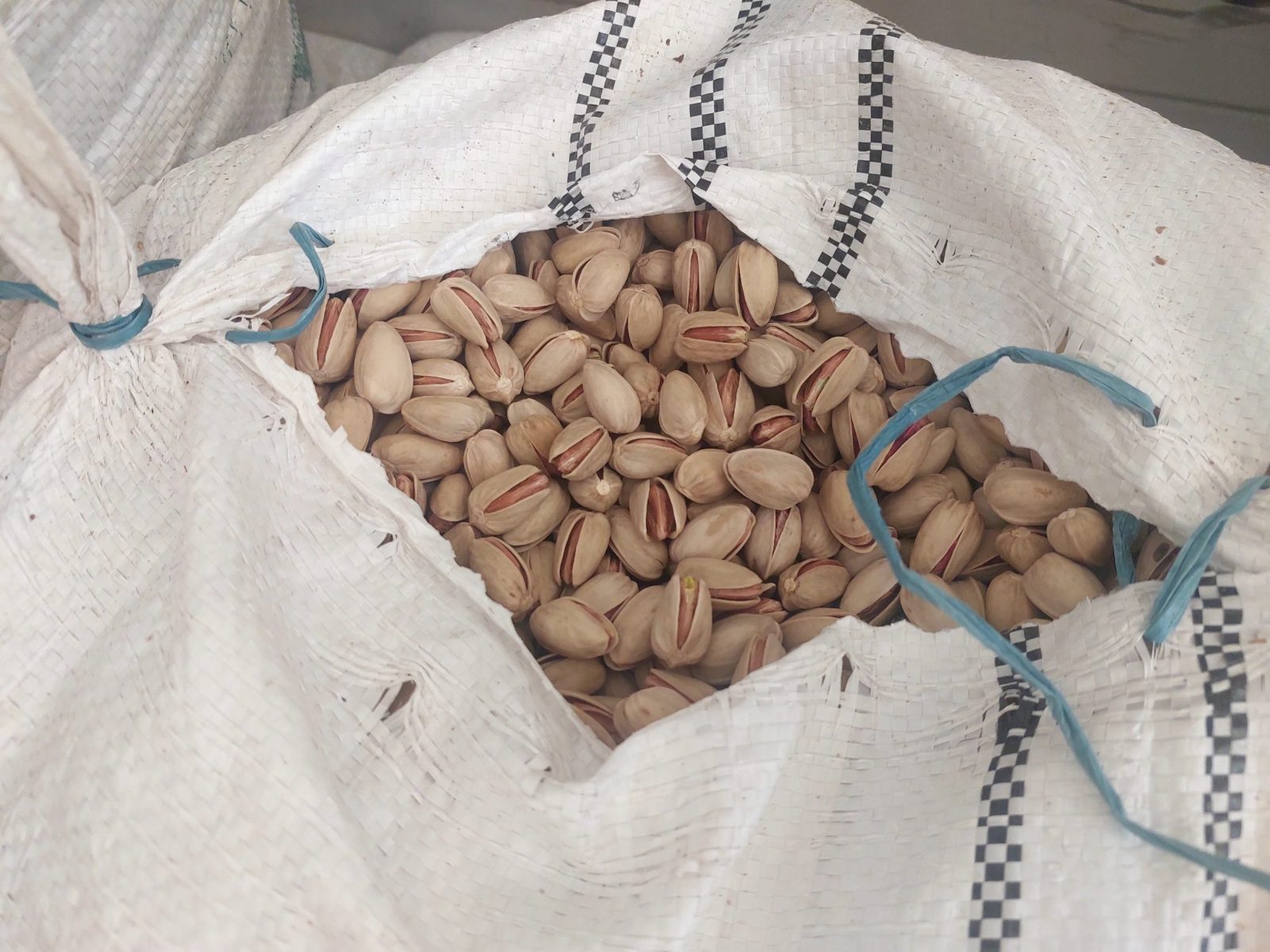 Akbari Pistachio