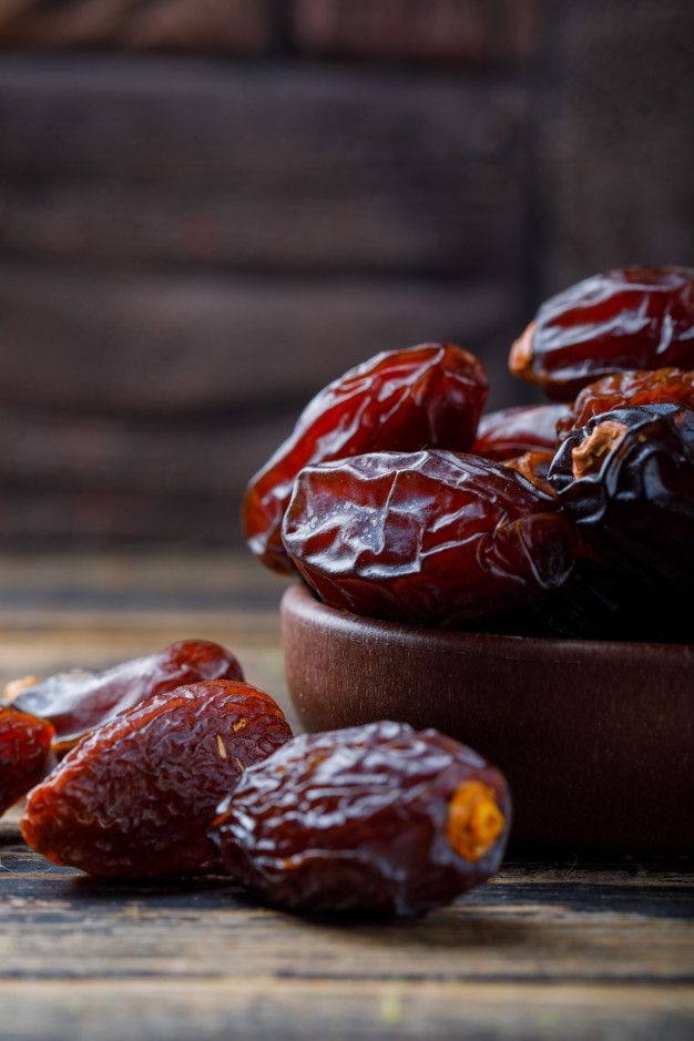 Premium Dates