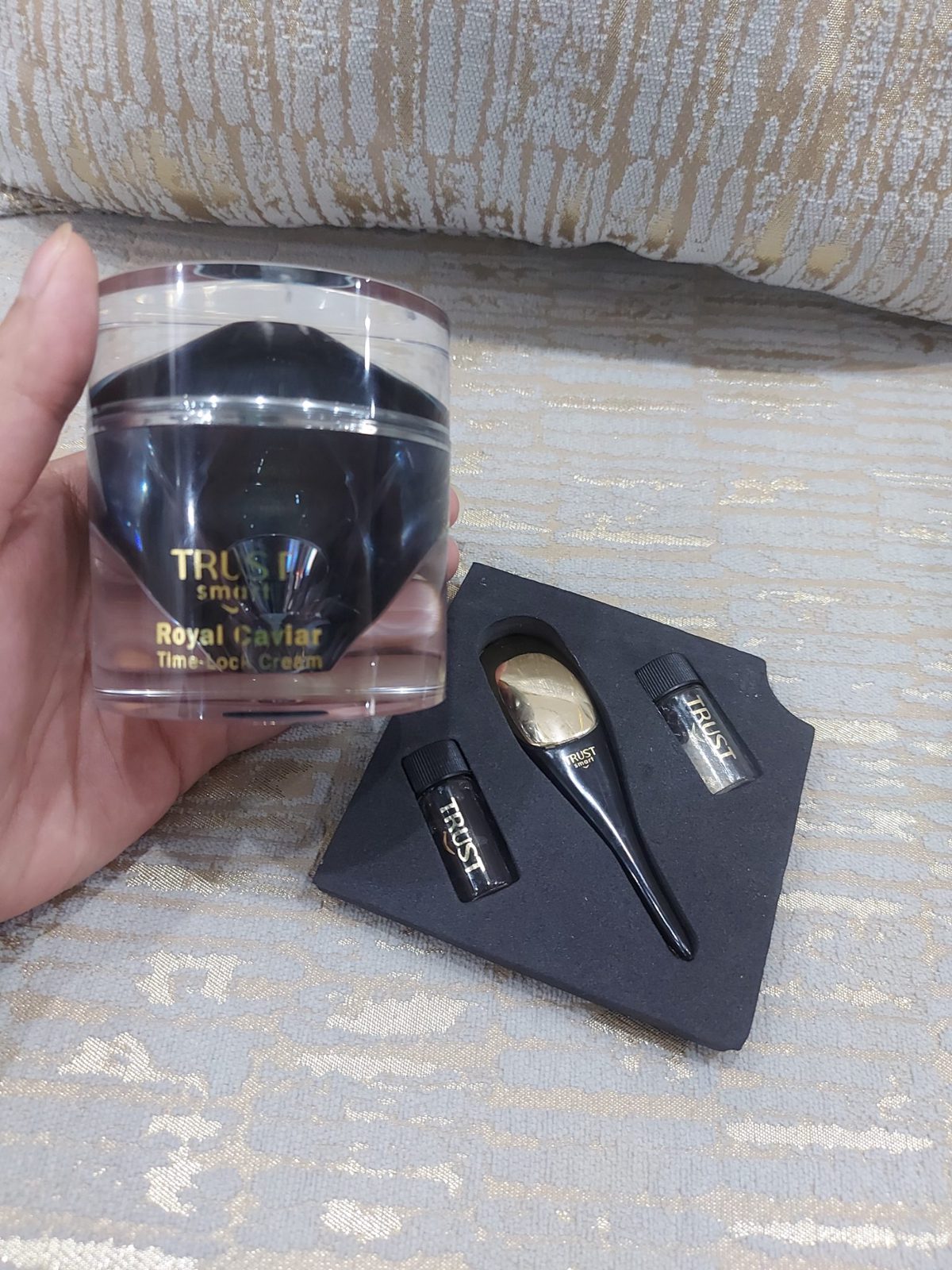 Trust Smart Caviar Cream