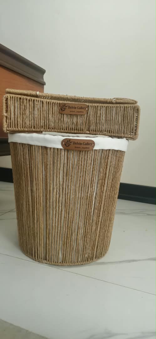 Raffia Tissue Holder and Trash Can