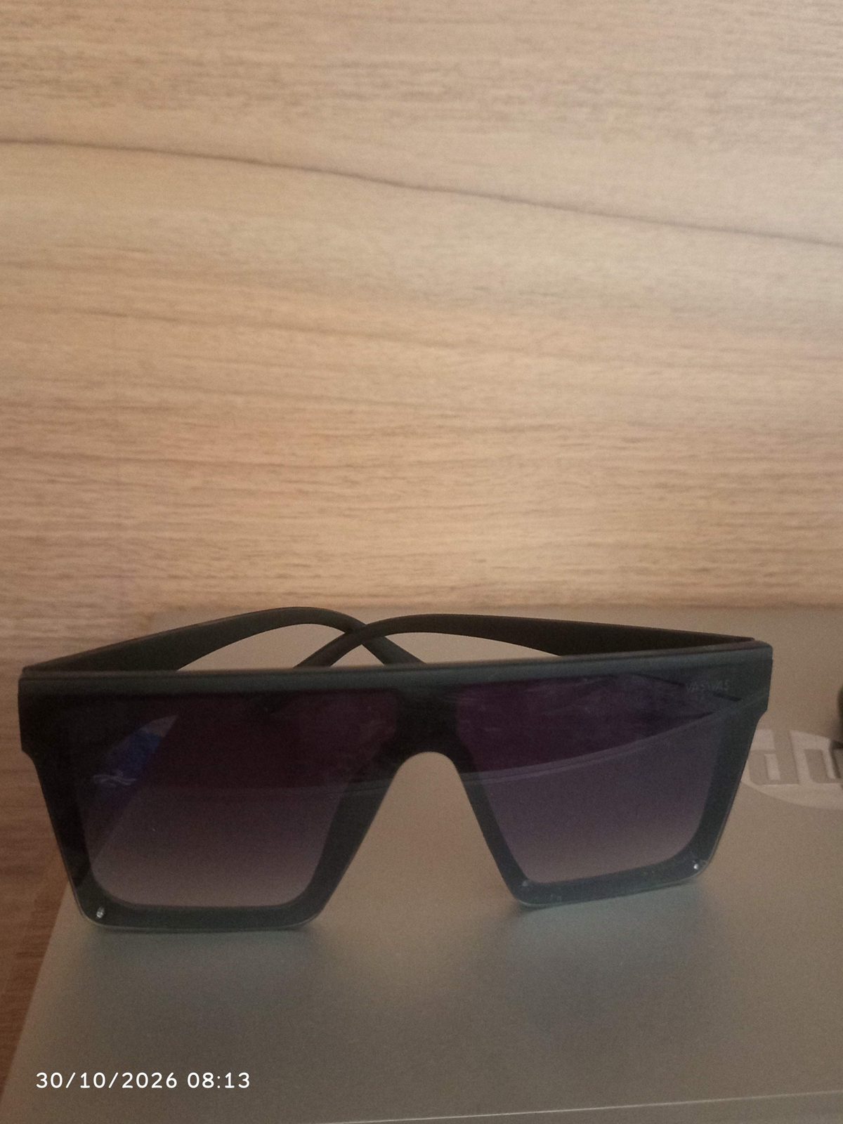 glasses