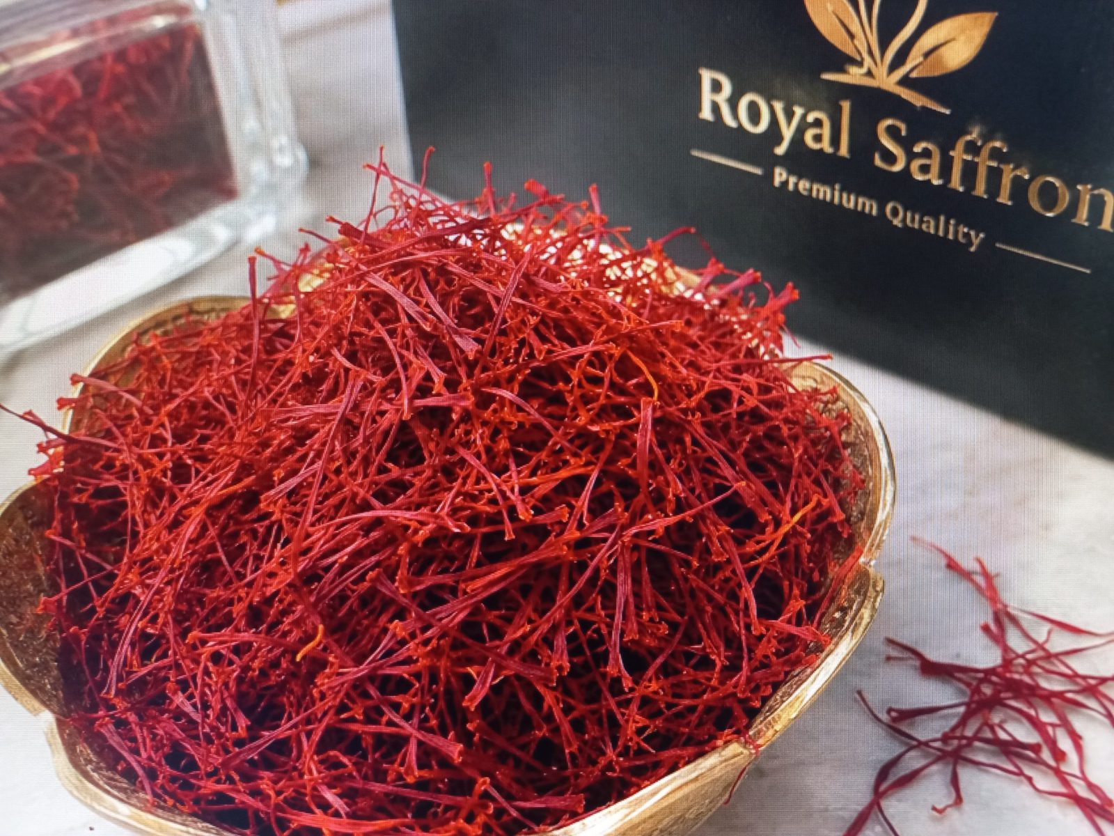 Royal or 5 cm Saffron