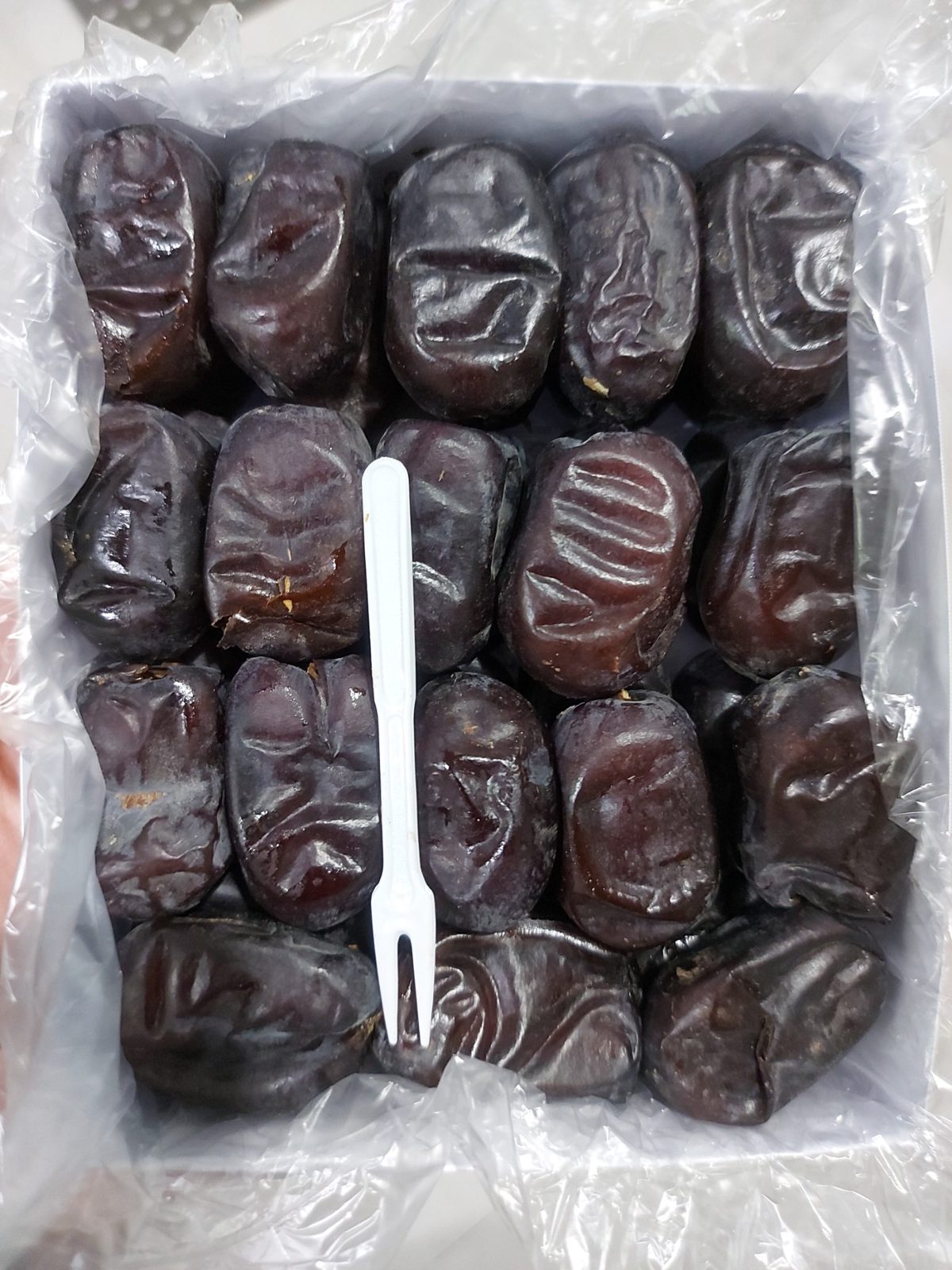 Mazafati dates from Bam