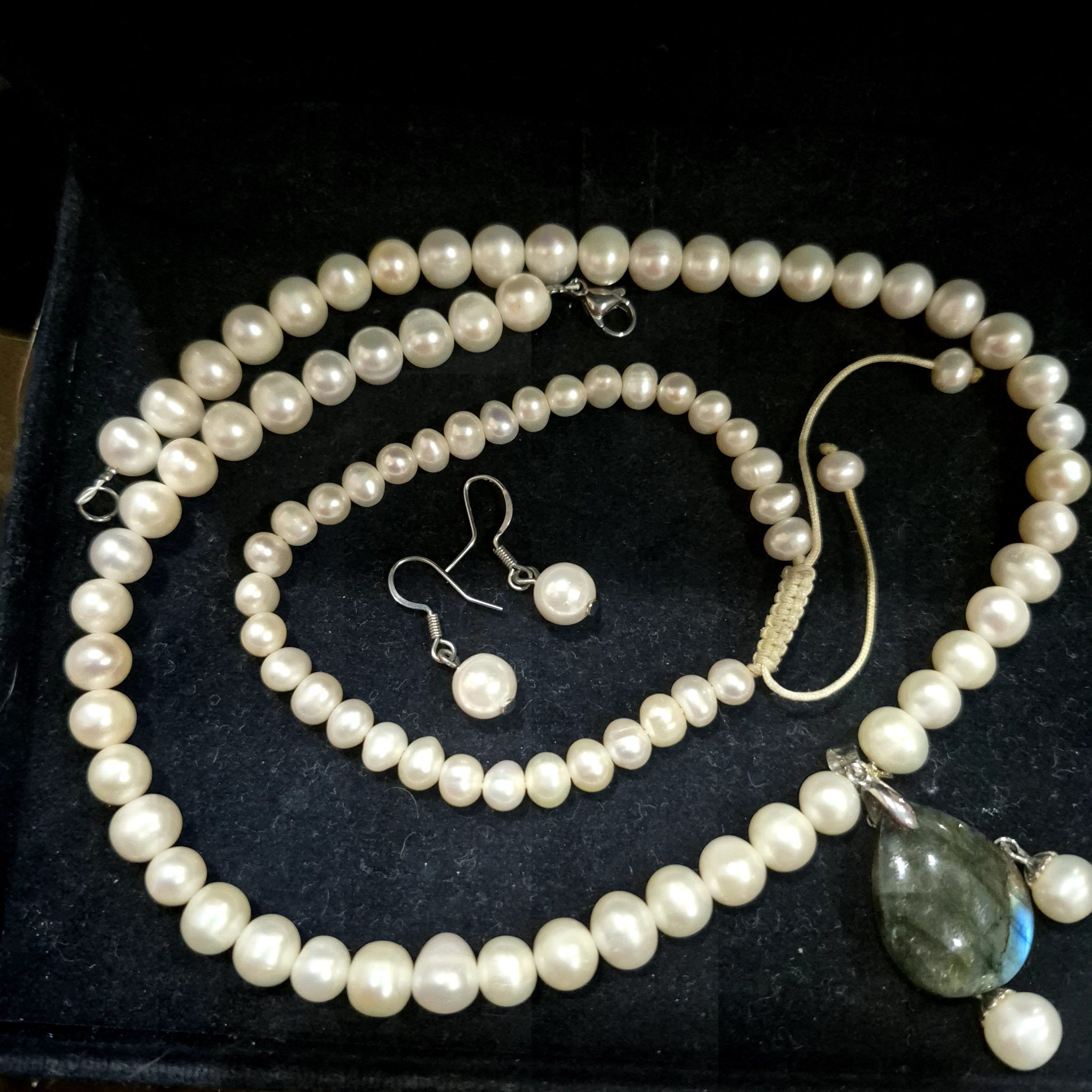 Pearl Half Set
